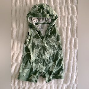 CARTER’S Summer romper